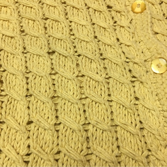 Handknit sweater/cardigan - Picture 6 of 11